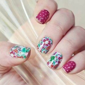 Jamberry nail wraps